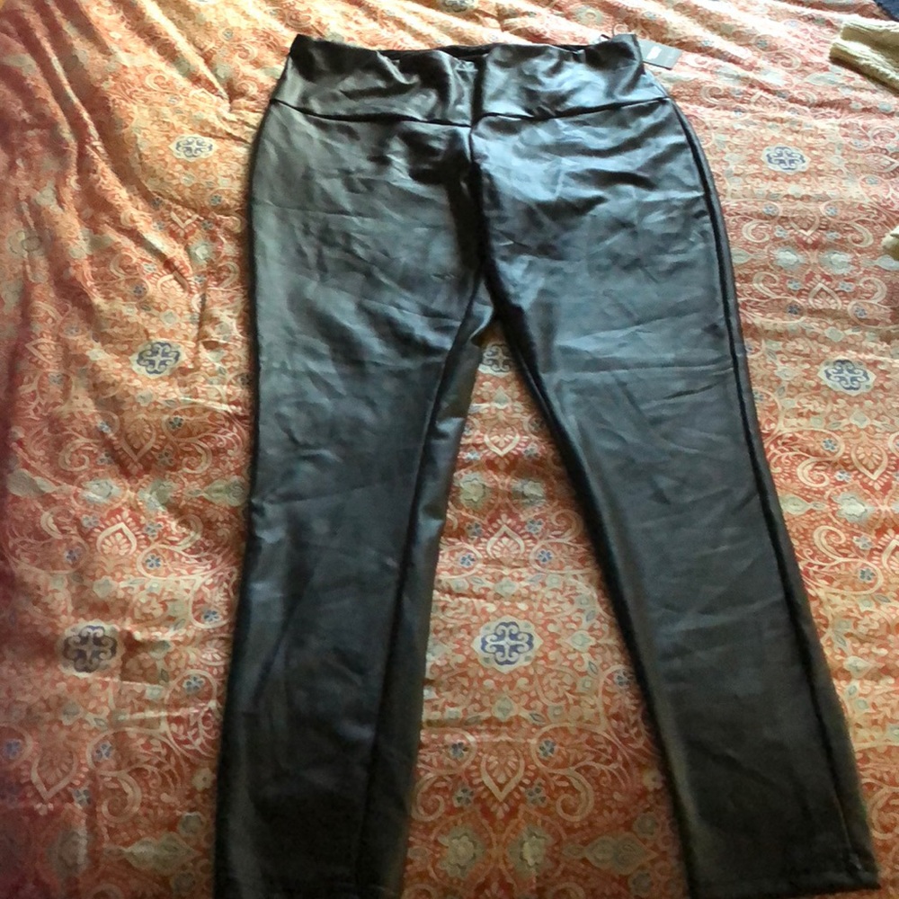 Simply Vera Verawang leggings